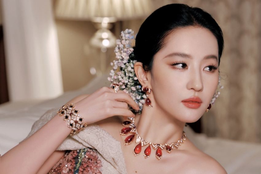 更漏子·菊花残 晏殊