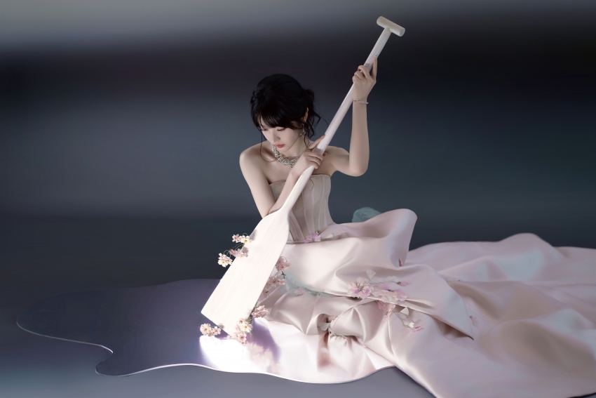 拍卖家具  萧红