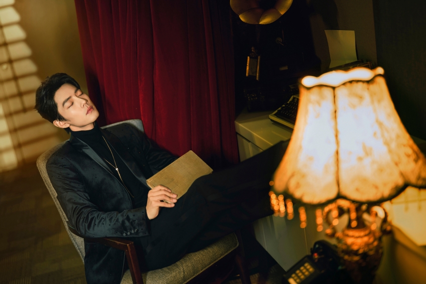 催眠椅   莫泊桑