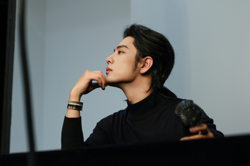 鹊桥仙·夜闻杜鹃 陆游