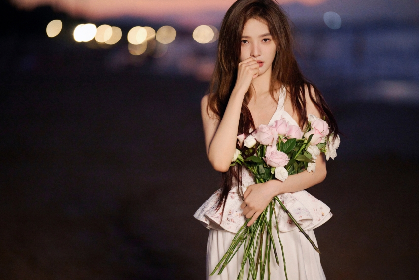 跳来跳去的女人  契诃夫