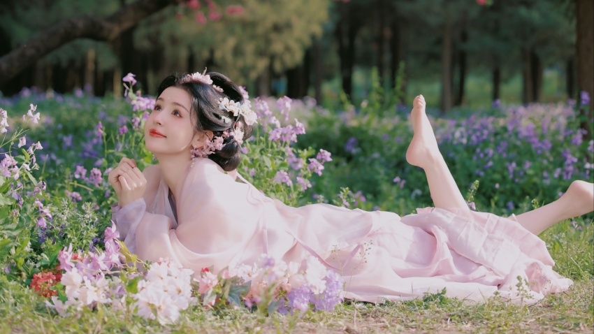 再访桃花溪   吴山